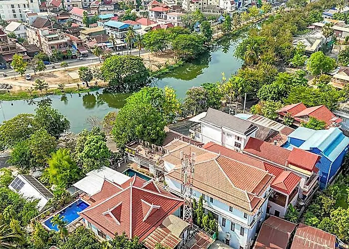 Riverside Boutique And Hotel 4*
